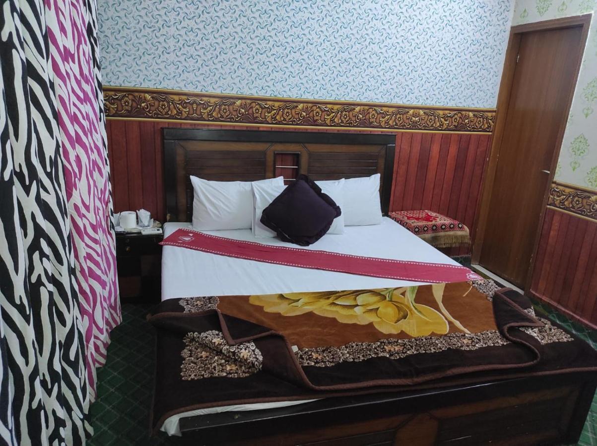 New City Lodges Guesthouse Islamabad Exterior photo