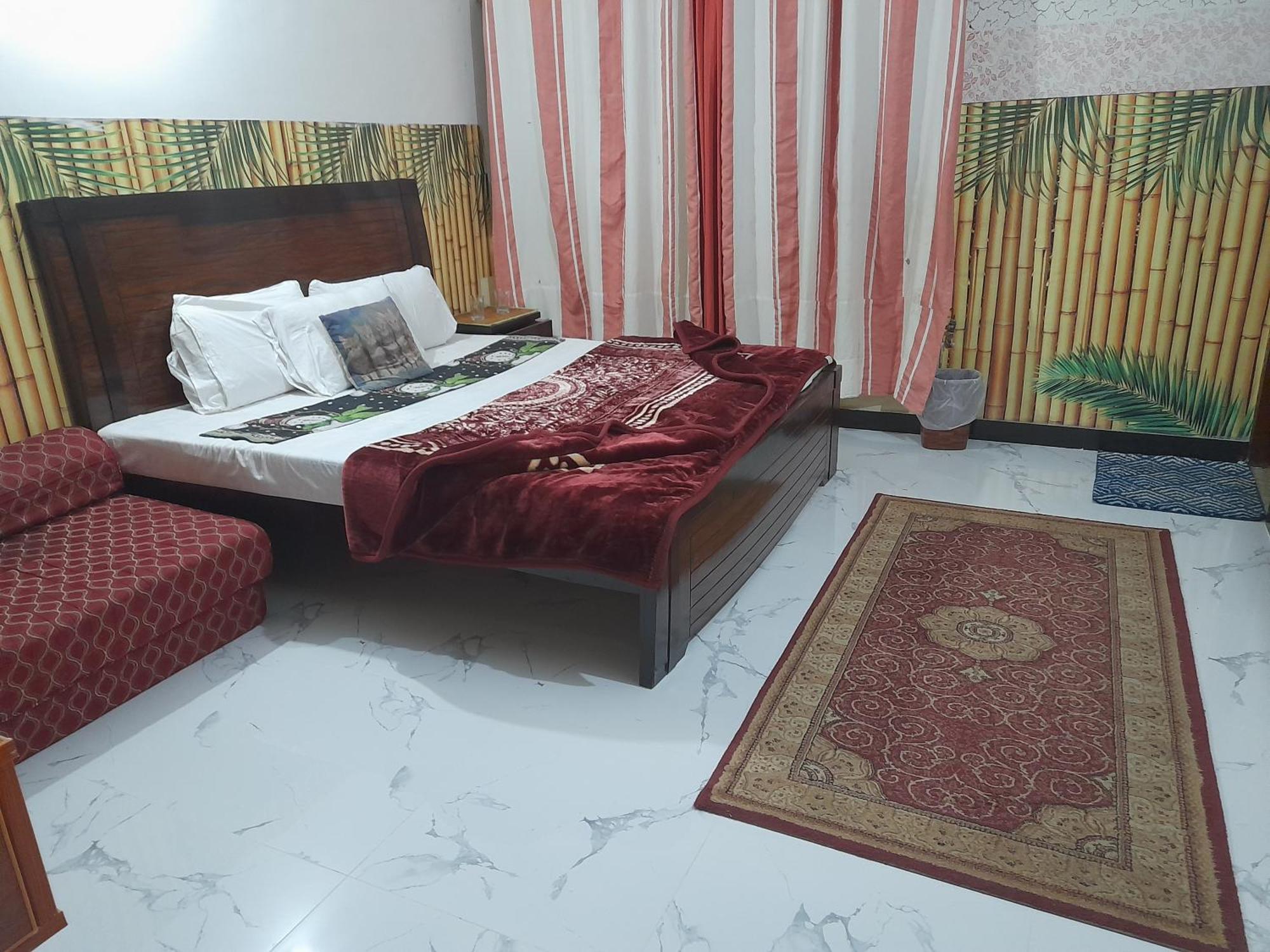 New City Lodges Guesthouse Islamabad Room photo