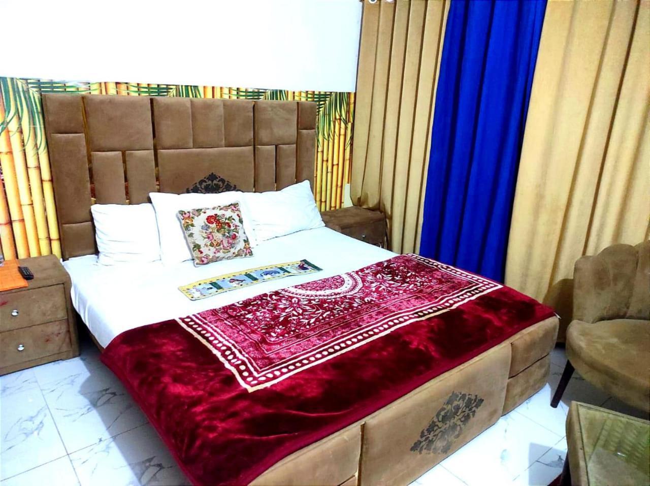 New City Lodges Guesthouse Islamabad Exterior photo
